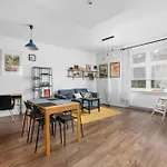 Bochenska Modern By Bookinghost Krasków