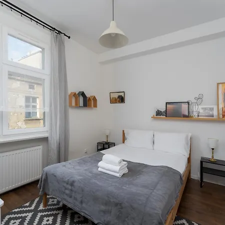 Bochenska Modern By Bookinghost * Krakow