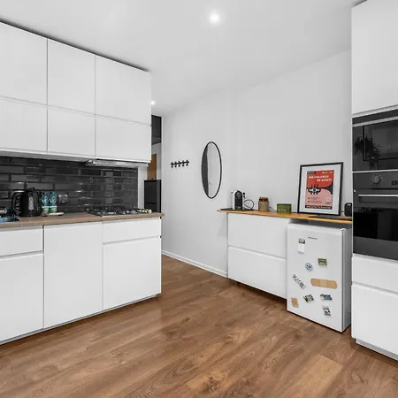 Apartment Bochenska Modern By Bookinghost Krakow